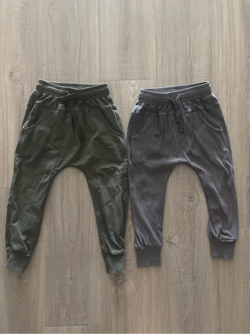 Little Bipsy 4/5t Cozy Jogger Pants in Olive Green and Charcoal Gray GUC